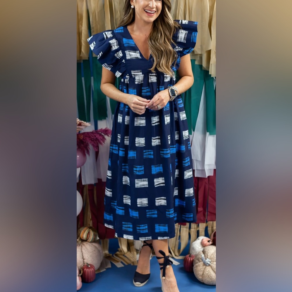Navy blue maxi dress - never worn